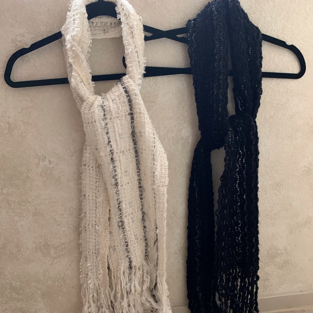 Set of 2 Scarves